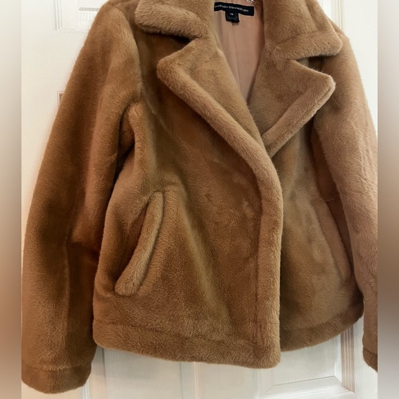 French Connection Camel Teddy Jacket, NWT, Vegan Fur Coat, XS - Picture 4 of 13